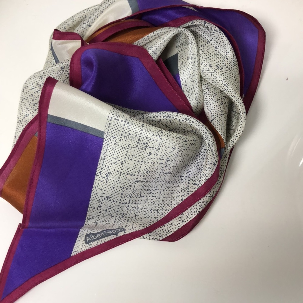 Vtg Albert Nipon Elegant Pointed Edge 100% Silk M… - image 2